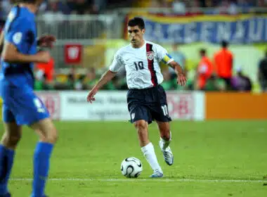 Gio Reyna playing football for the USA